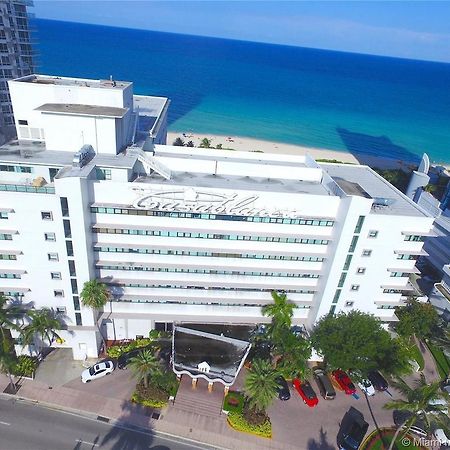 Miami Beachfront With Pool Wifi & Cheap Parking Exterior photo